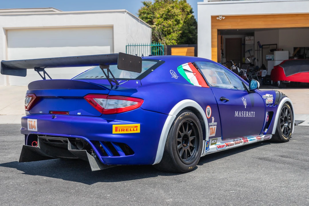 2015 Maserati GranTurismo 1st Gen - Image 9 of 31
