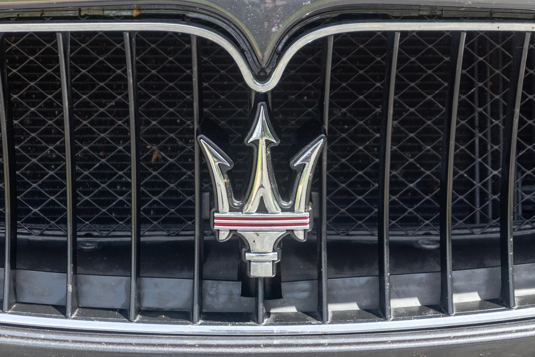 2015 Maserati GranTurismo 1st Gen - Image 15 of 31