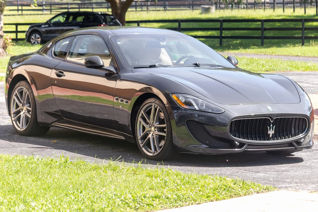 2015 Maserati GranTurismo 1st Gen - Image 9 of 31