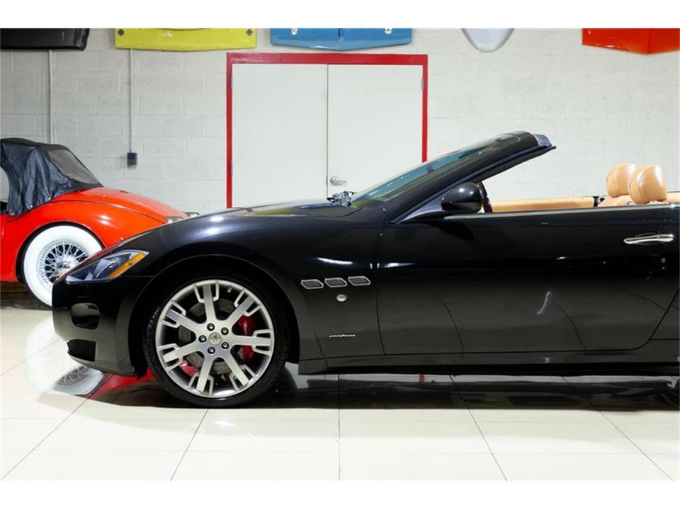 2015 Maserati GranTurismo 1st Gen - Image 5 of 31