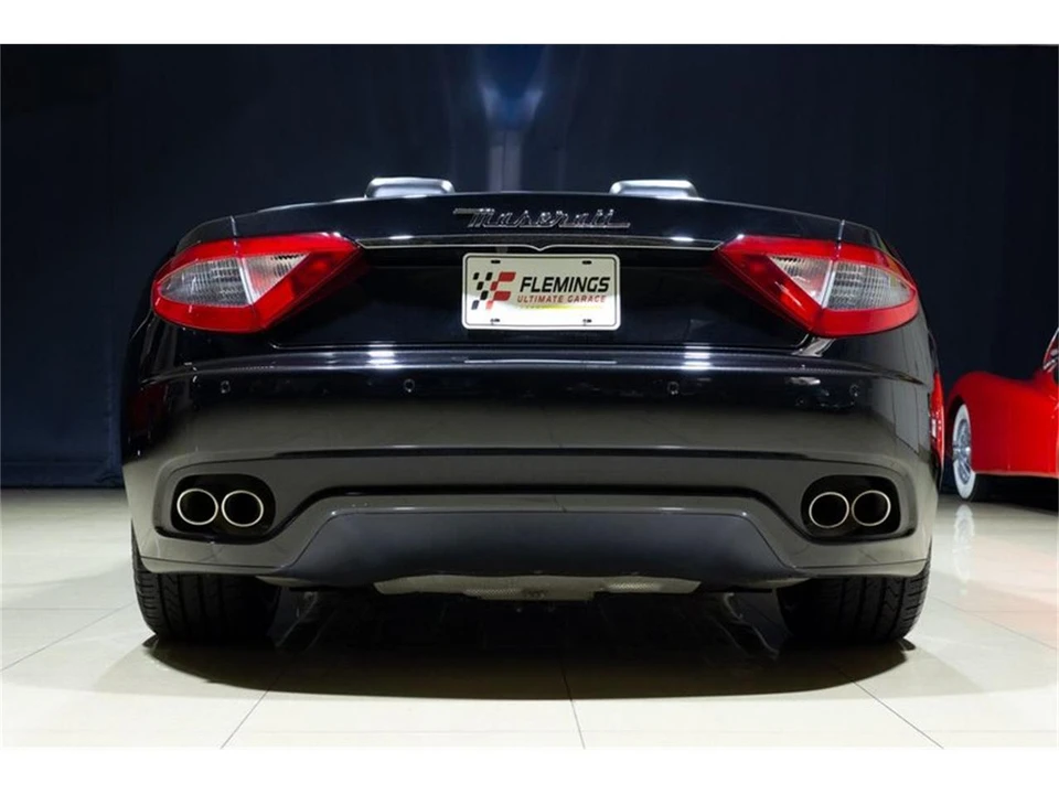 2015 Maserati GranTurismo 1st Gen - Image 19 of 31