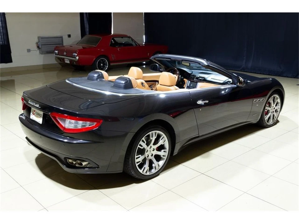 2015 Maserati GranTurismo 1st Gen - Image 22 of 31