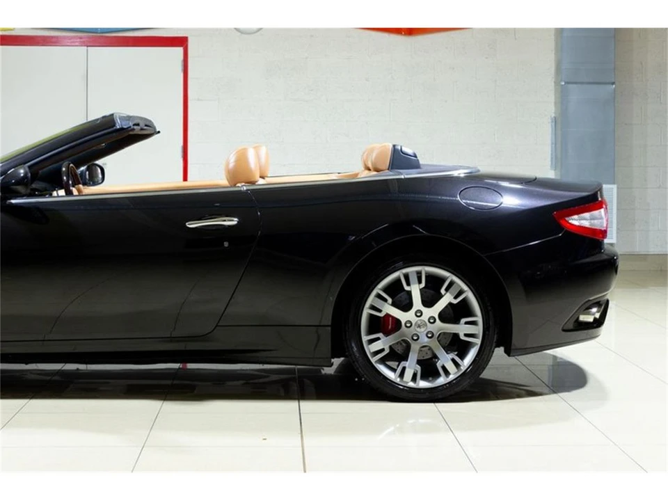 2015 Maserati GranTurismo 1st Gen - Image 6 of 31