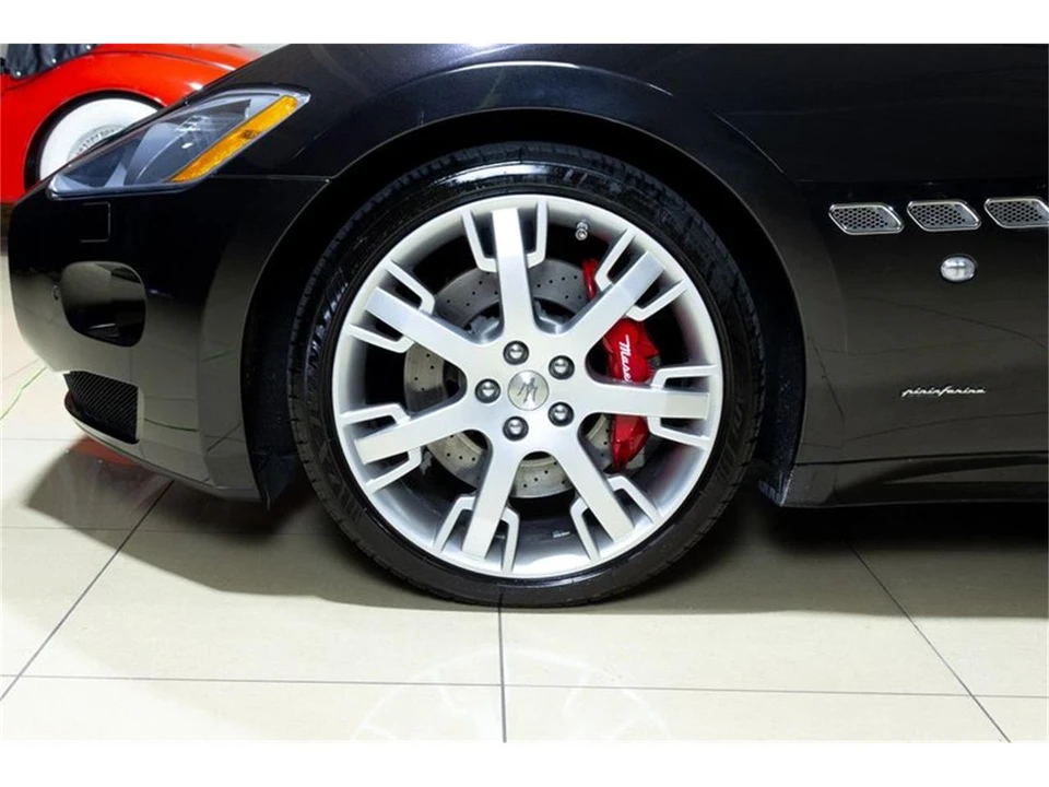2015 Maserati GranTurismo 1st Gen - Image 10 of 31