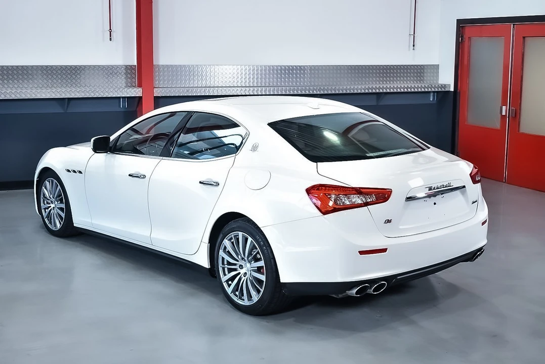 2015 Maserati Ghibli 3rd Gen - Image 21 of 30