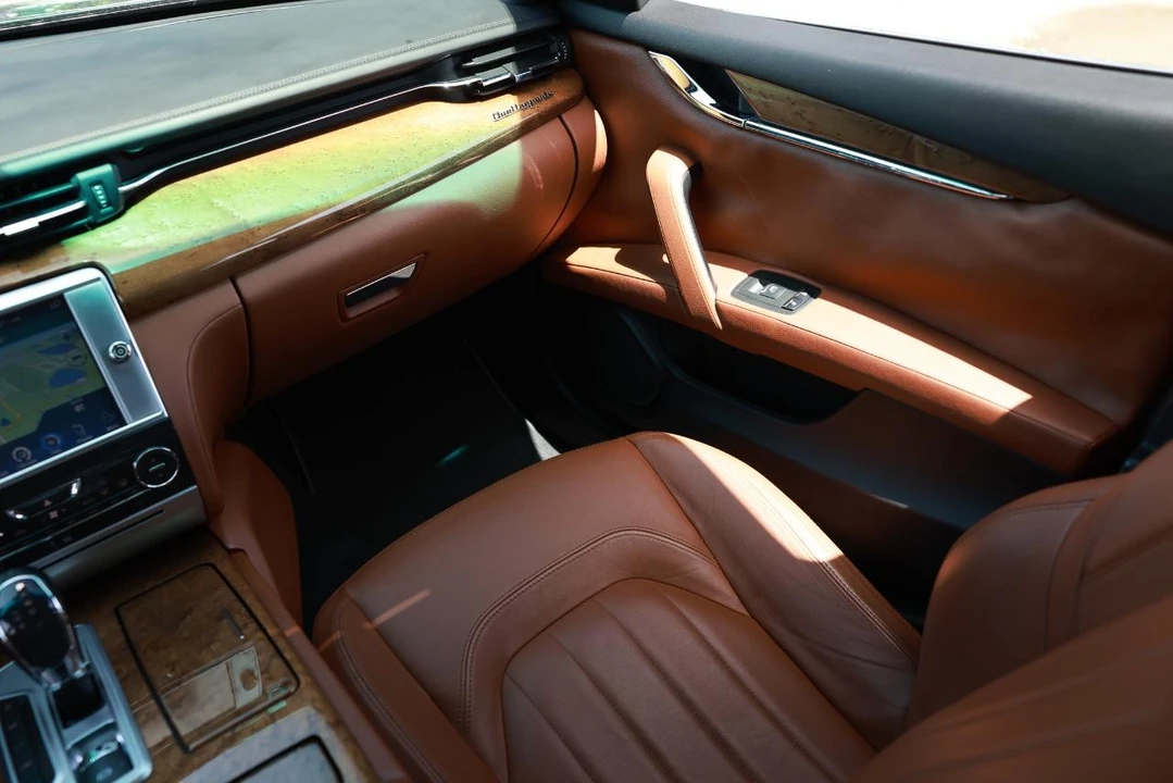 2015 Maserati Quattroporte 6th Gen - Image 22 of 31