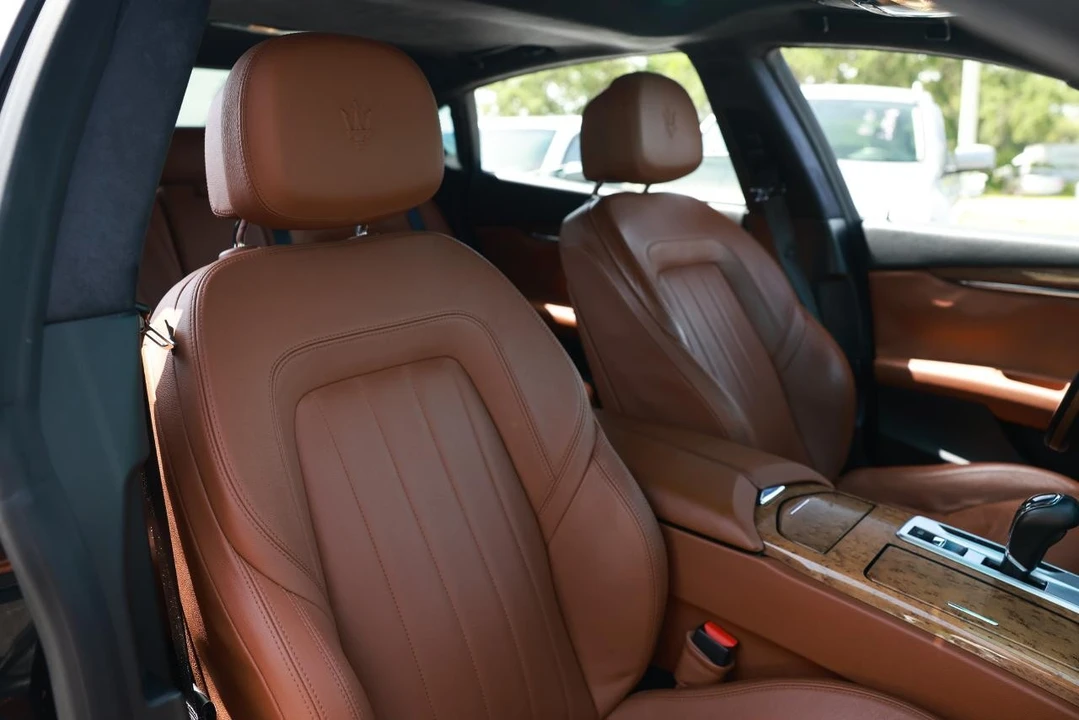 2015 Maserati Quattroporte 6th Gen - Image 18 of 31