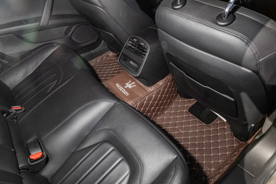 2015 Maserati Quattroporte 6th Gen - Image 23 of 31