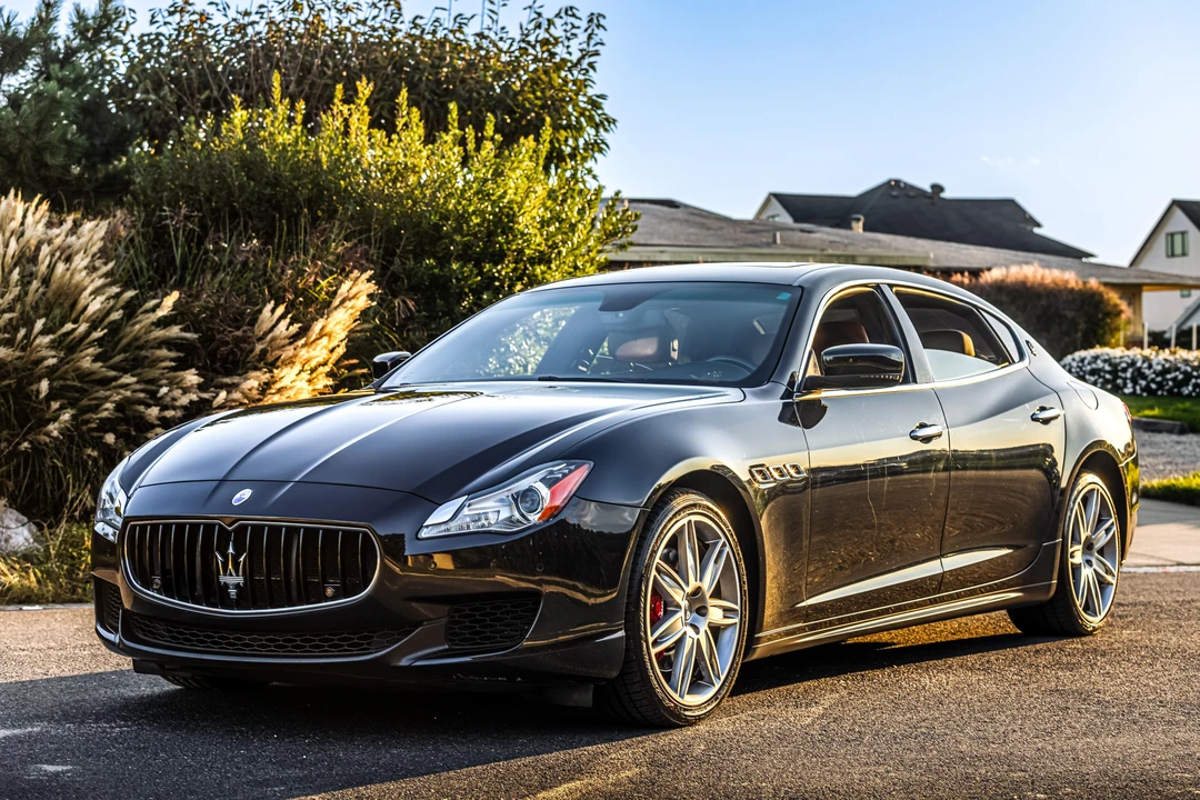 2015 Maserati Quattroporte 6th Gen - Image 10 of 31