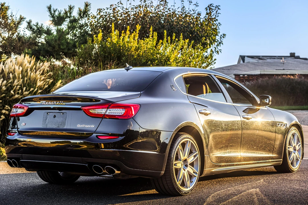 2015 Maserati Quattroporte 6th Gen - Image 4 of 31