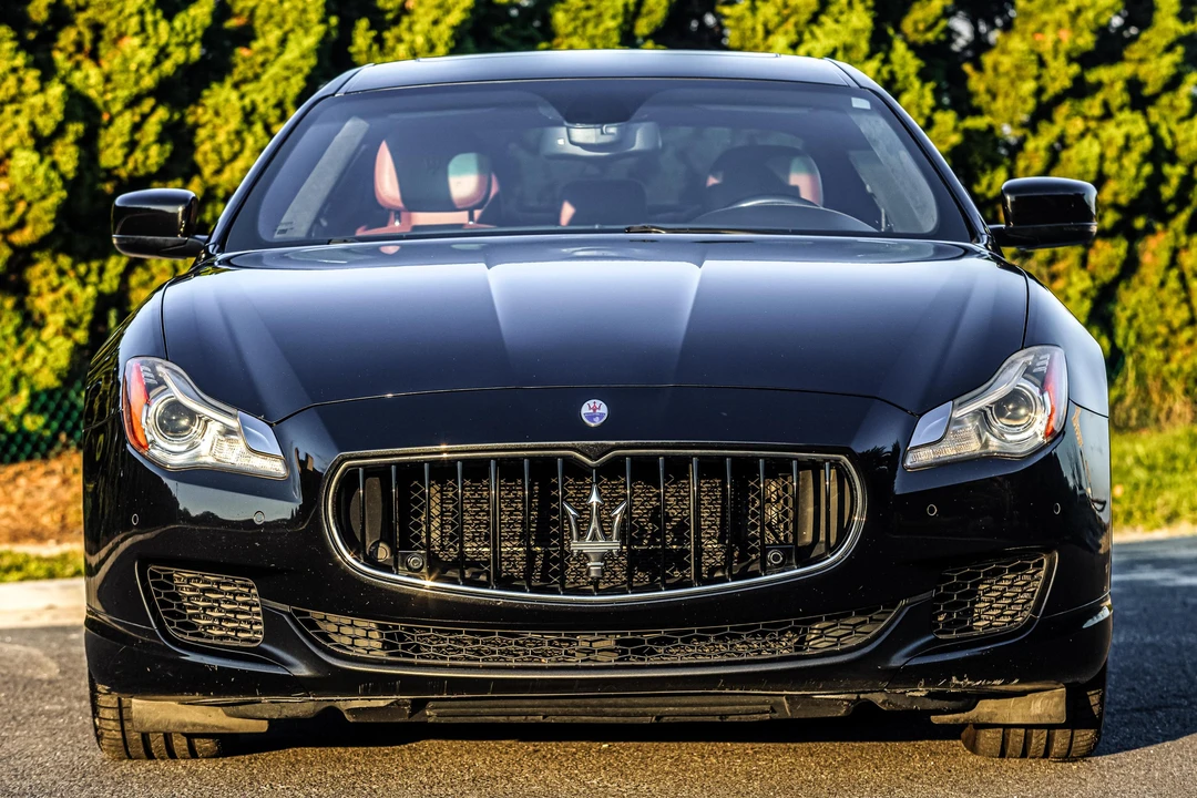 2015 Maserati Quattroporte 6th Gen - Image 2 of 31
