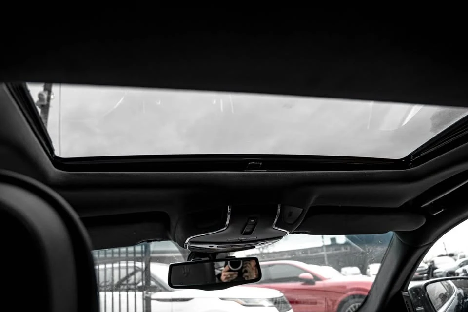 2015 Maserati Ghibli 3rd Gen - Image 19 of 20