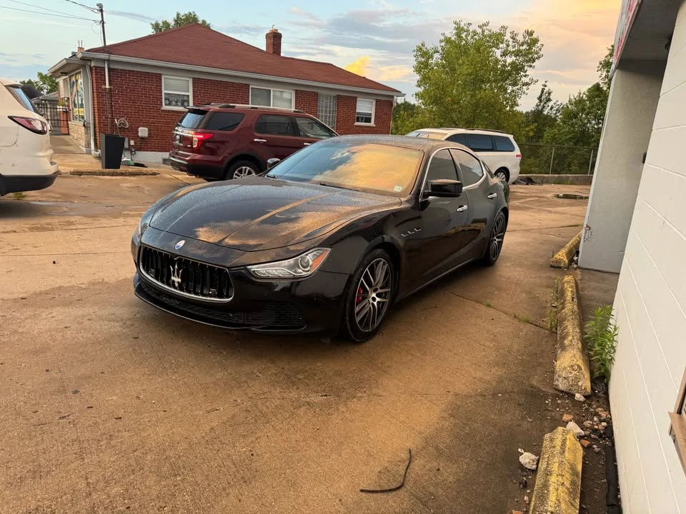 2015 Maserati Ghibli 3rd Gen - Image 2 of 15