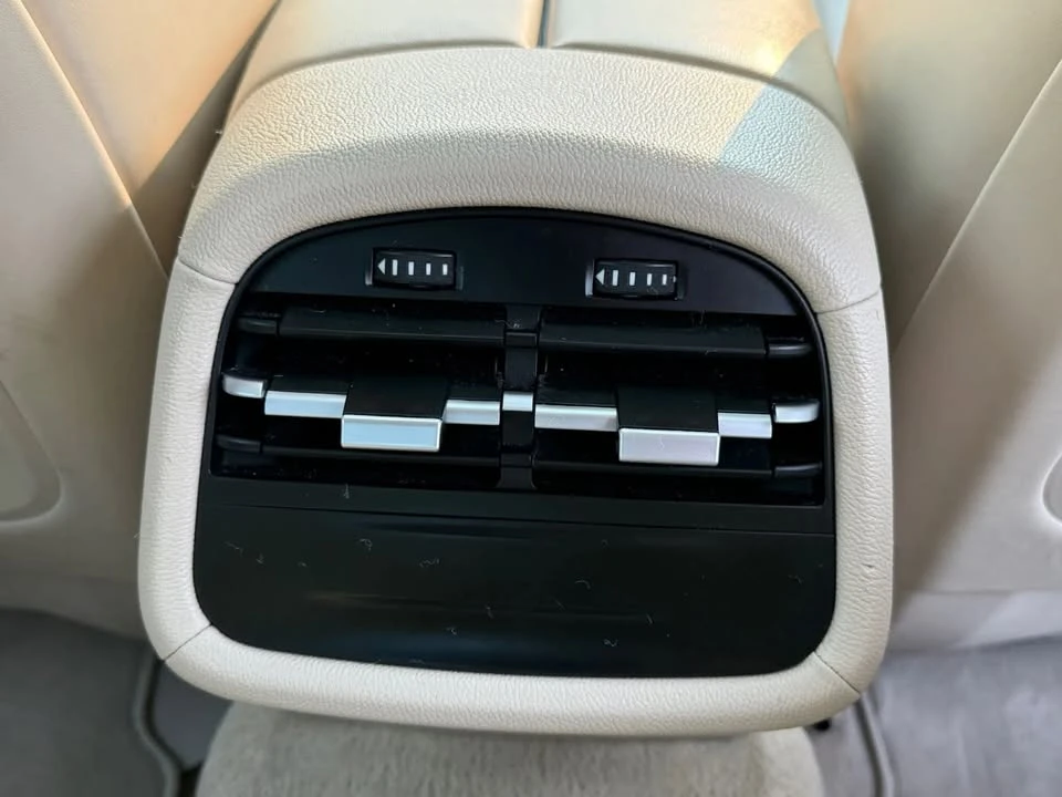 2015 Maserati Ghibli 3rd Gen - Image 16 of 19