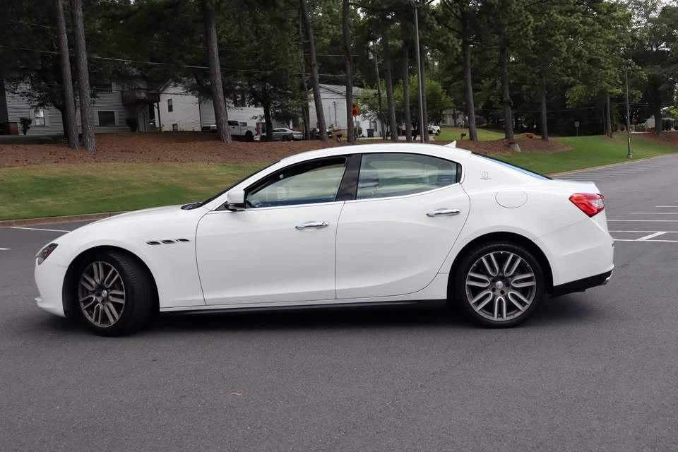 2015 Maserati Ghibli 3rd Gen - Image 3 of 15