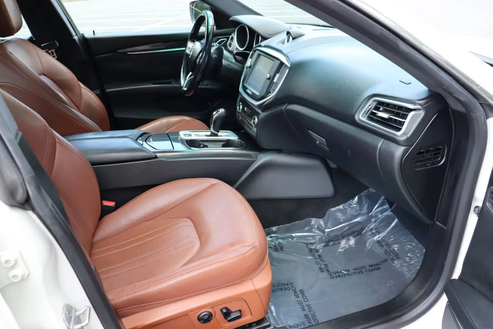 2015 Maserati Ghibli 3rd Gen - Image 15 of 15