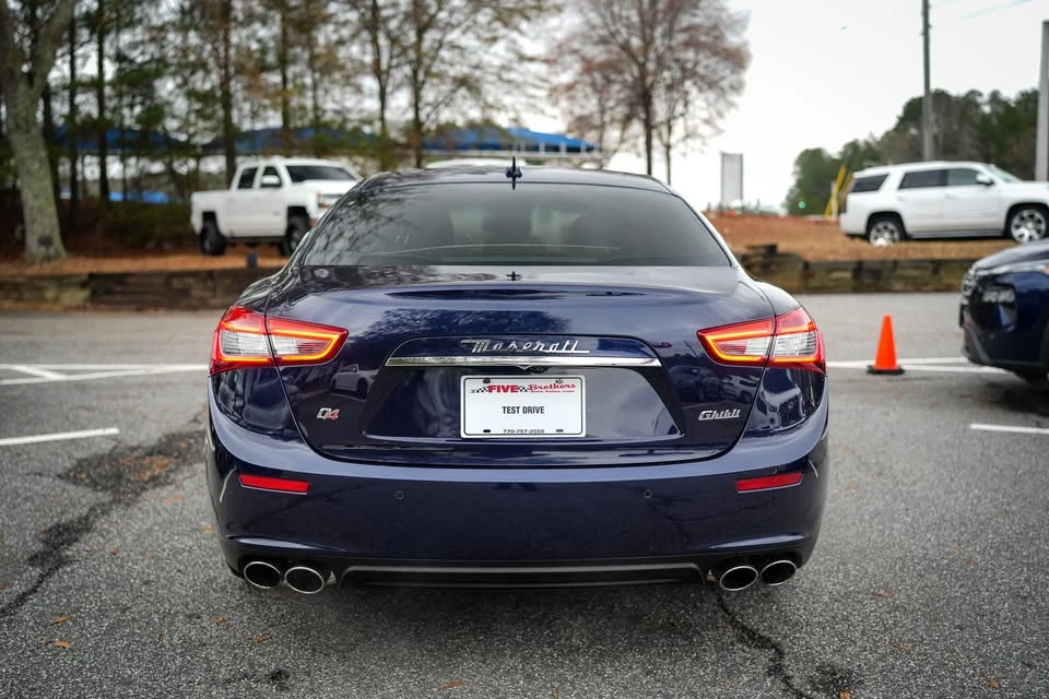 2015 Maserati Ghibli 3rd Gen - Image 15 of 20