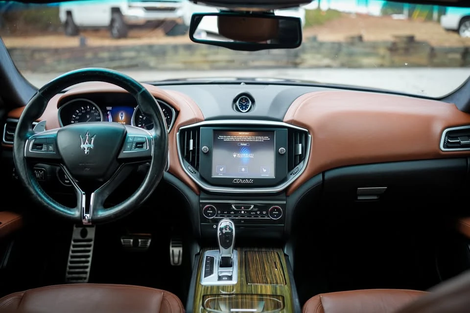 2015 Maserati Ghibli 3rd Gen - Image 19 of 20