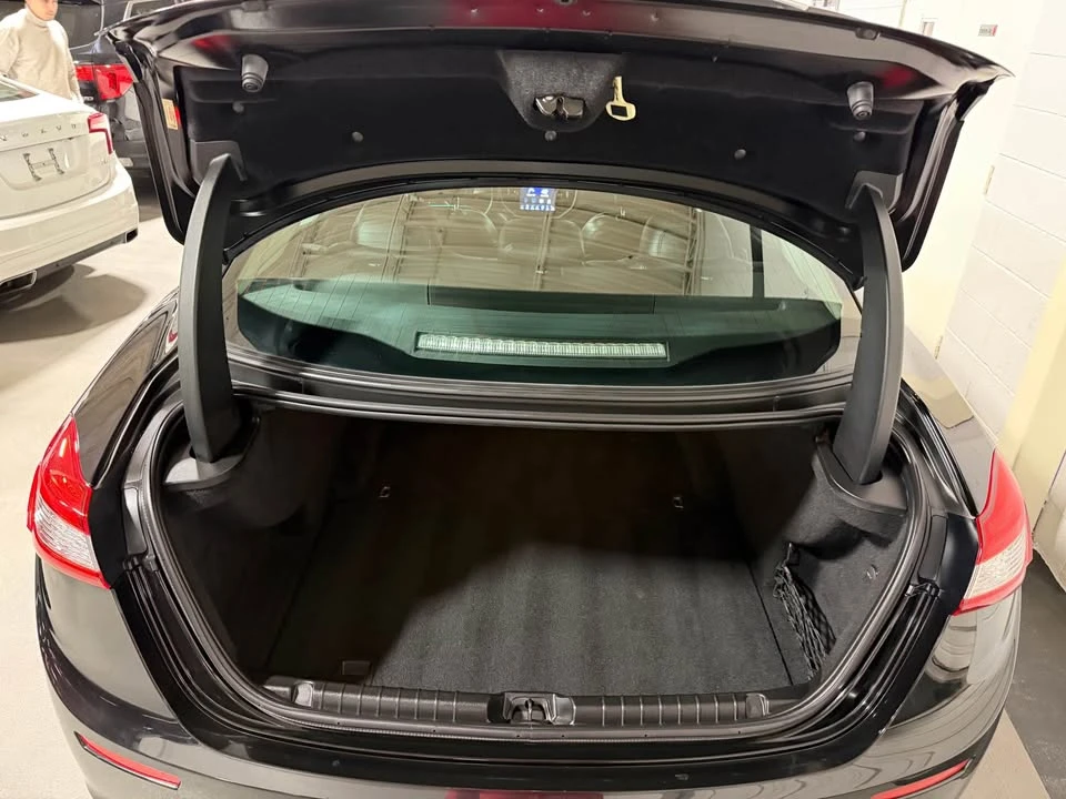 2015 Maserati Ghibli 3rd Gen - Image 9 of 19