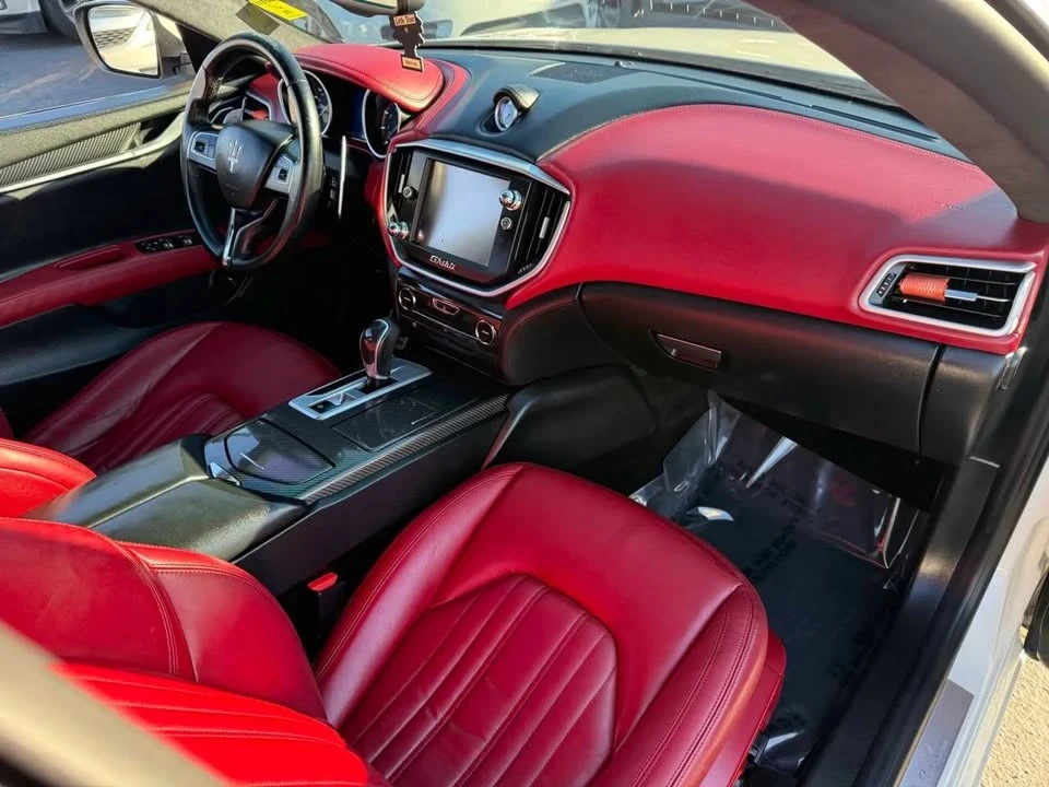 2015 Maserati Ghibli 3rd Gen - Image 17 of 20