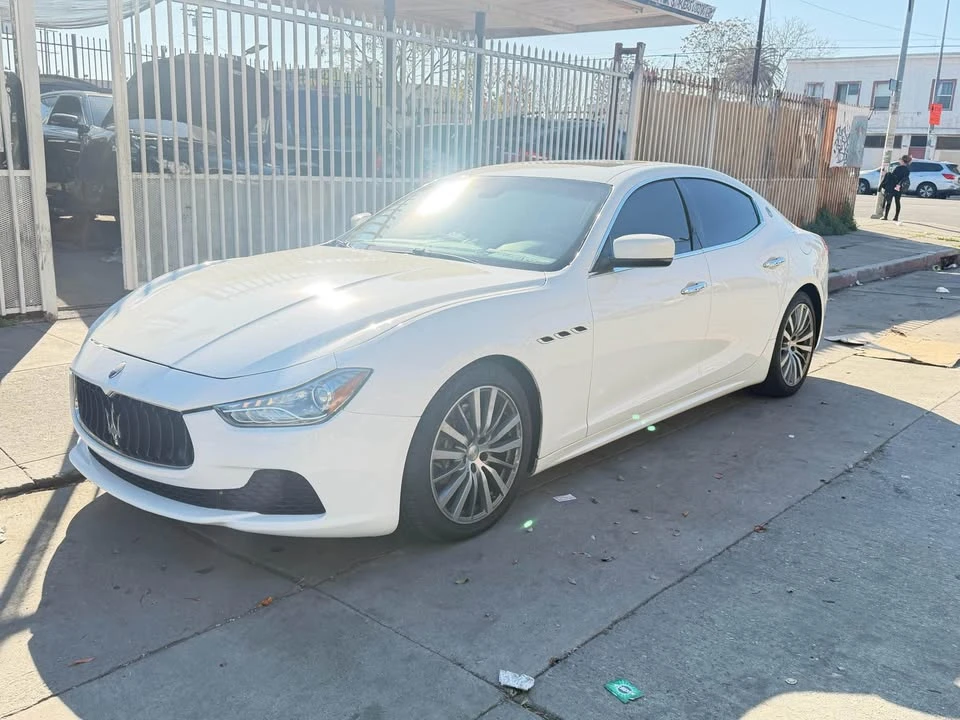 2015 Maserati Ghibli 3rd Gen - Image 3 of 9