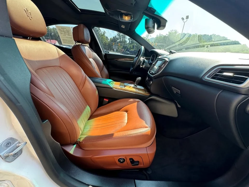2015 Maserati Ghibli 3rd Gen - Image 18 of 20