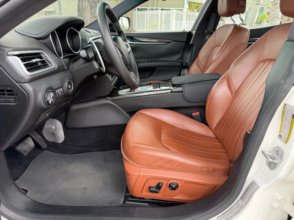 2015 Maserati Ghibli 3rd Gen - Image 12 of 20