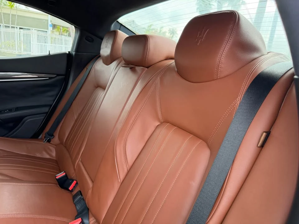 2015 Maserati Ghibli 3rd Gen - Image 6 of 20