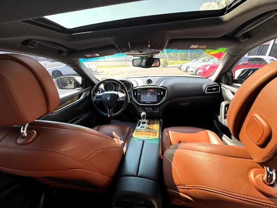2015 Maserati Ghibli 3rd Gen - Image 19 of 20