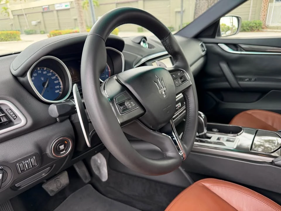 2015 Maserati Ghibli 3rd Gen - Image 14 of 20