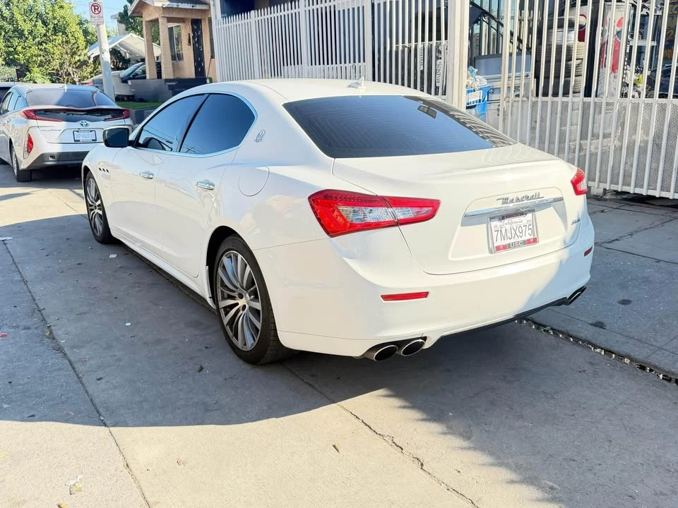 2015 Maserati Ghibli 3rd Gen - Image 5 of 9