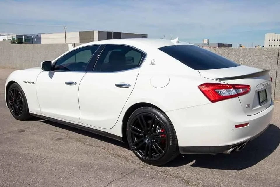2015 Maserati Ghibli 3rd Gen - Image 3 of 11