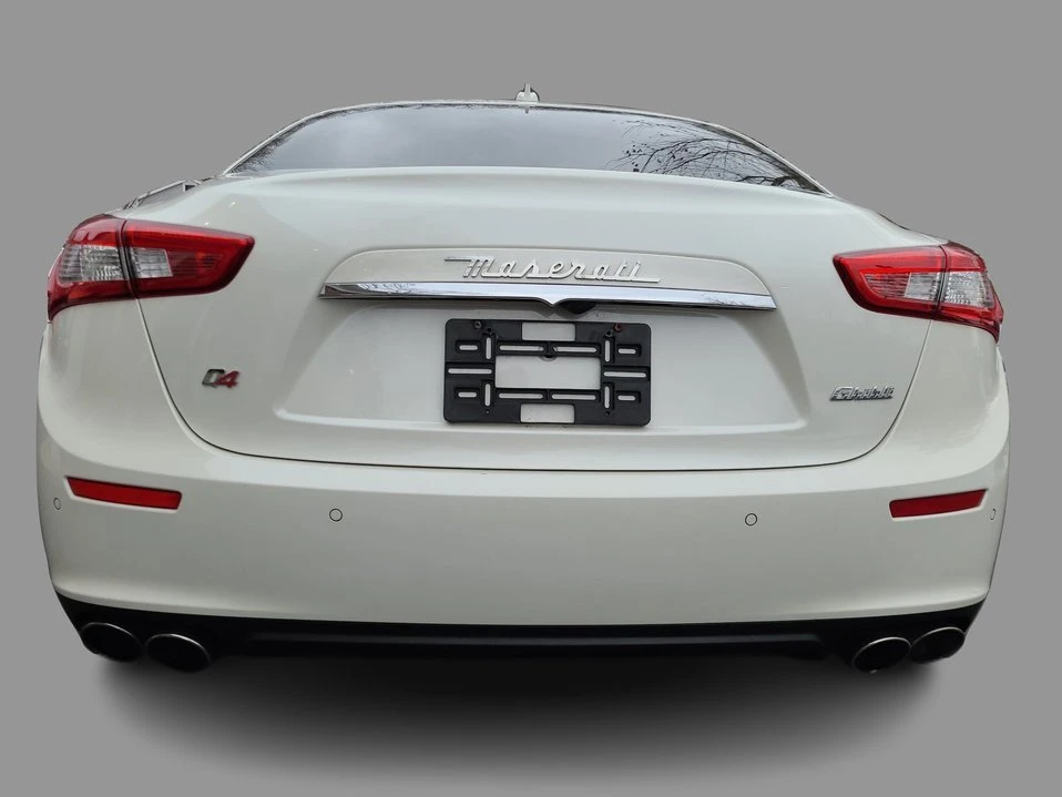 2015 Maserati Ghibli 3rd Gen - Image 16 of 19