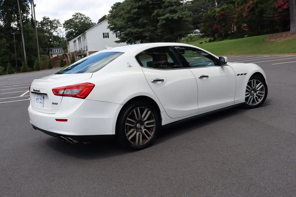2015 Maserati Ghibli 3rd Gen - Image 3 of 17