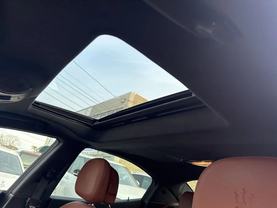2015 Maserati Ghibli 3rd Gen - Image 17 of 20