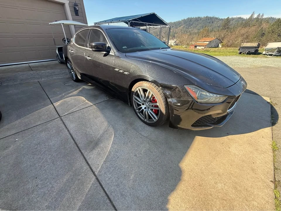 2015 Maserati Ghibli 3rd Gen - Image 2 of 8