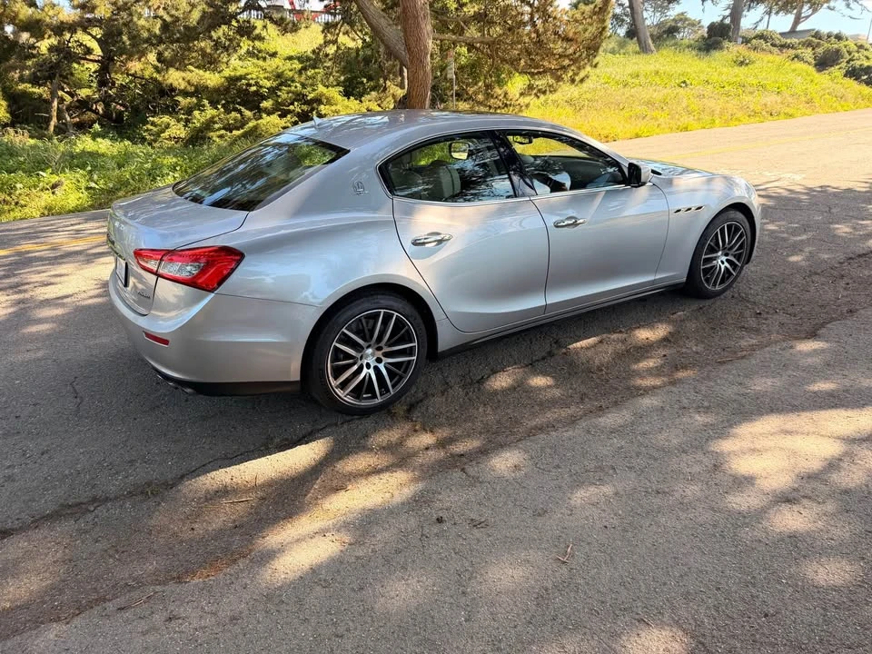 2015 Maserati - Image 2 of 7