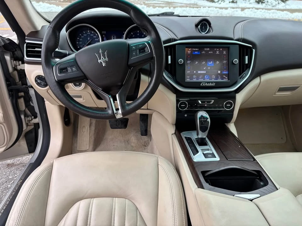 2015 Maserati Ghibli 3rd Gen - Image 5 of 11