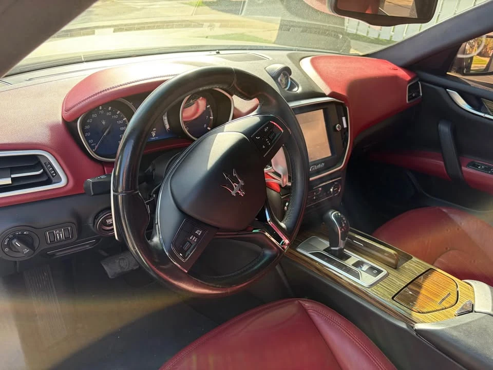 2015 Maserati Ghibli 3rd Gen - Image 7 of 13
