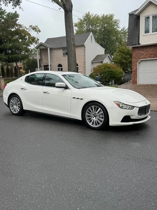 2015 Maserati Ghibli 3rd Gen - Image 7 of 17