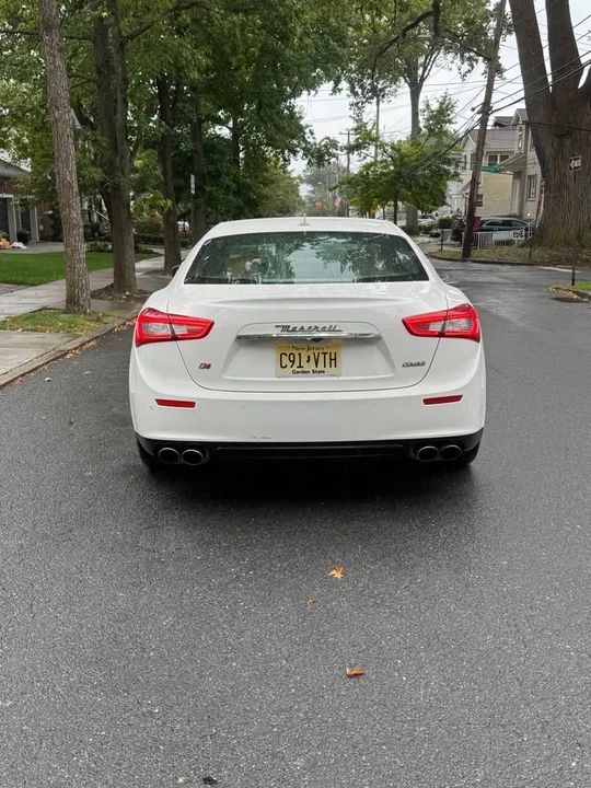 2015 Maserati Ghibli 3rd Gen - Image 4 of 17