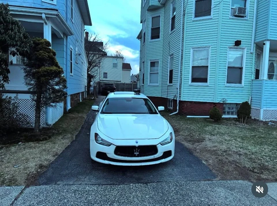 2015 Maserati Ghibli 3rd Gen - Image 2 of 7