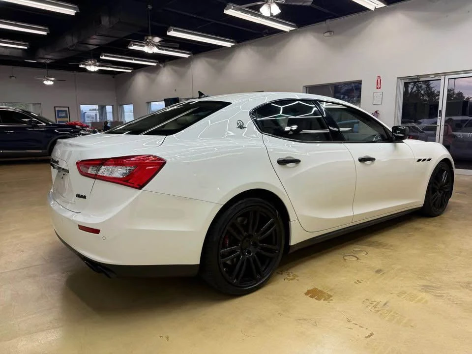 2015 Maserati Ghibli 3rd Gen - Image 3 of 10