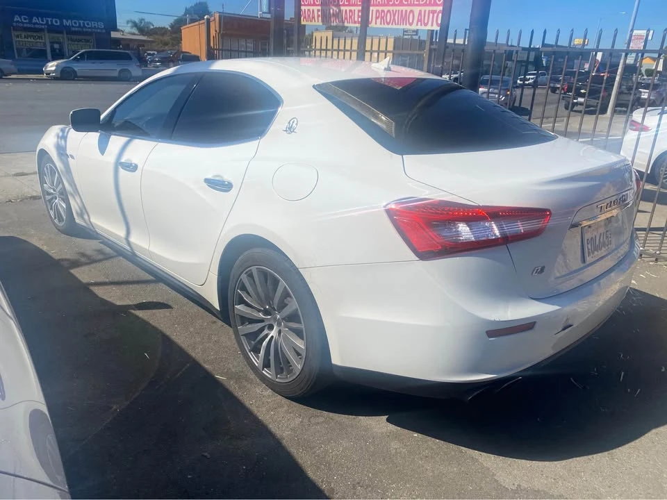 2015 Maserati Ghibli 3rd Gen - Image 5 of 7