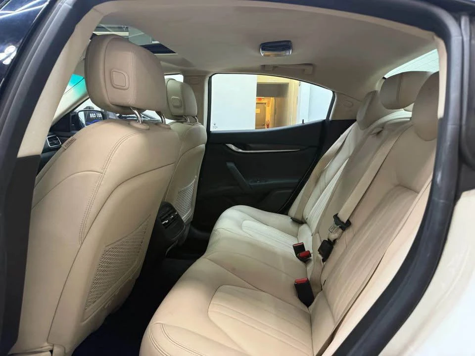 2015 Maserati Ghibli 3rd Gen - Image 8 of 10