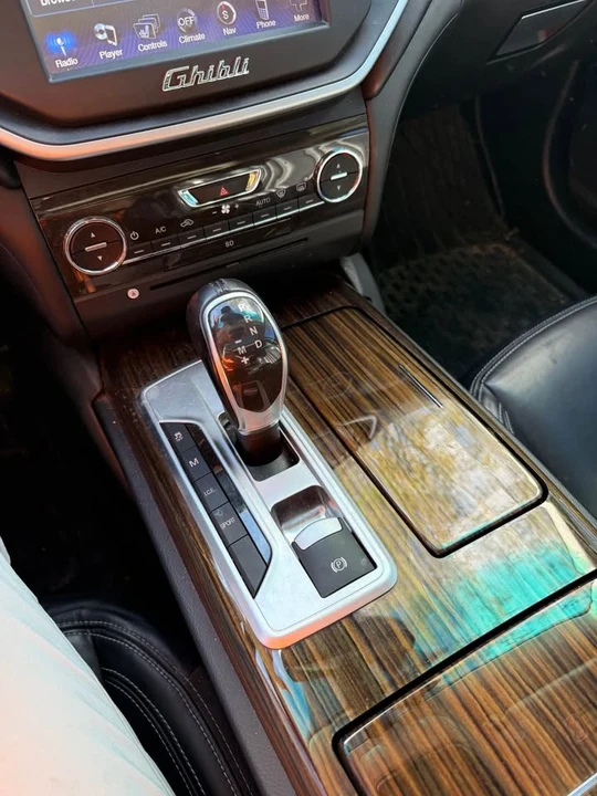 2015 Maserati Ghibli 3rd Gen - Image 13 of 15