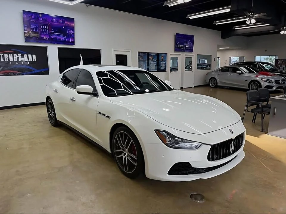 2015 Maserati Ghibli 3rd Gen - Image 2 of 14
