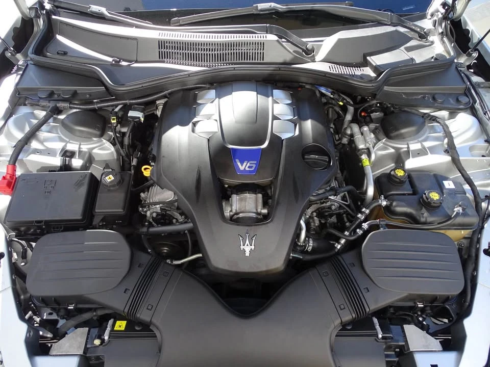 2015 Maserati Ghibli 3rd Gen - Image 7 of 7