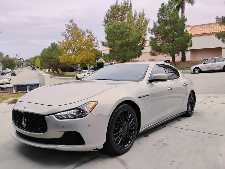 2015 Maserati Ghibli 3rd Gen - Image 2 of 6