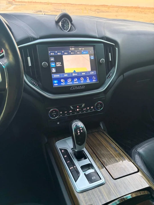 2015 Maserati Ghibli 3rd Gen - Image 14 of 16